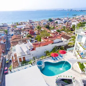 the-casa-blanca.hotelspuertovallarta.org/